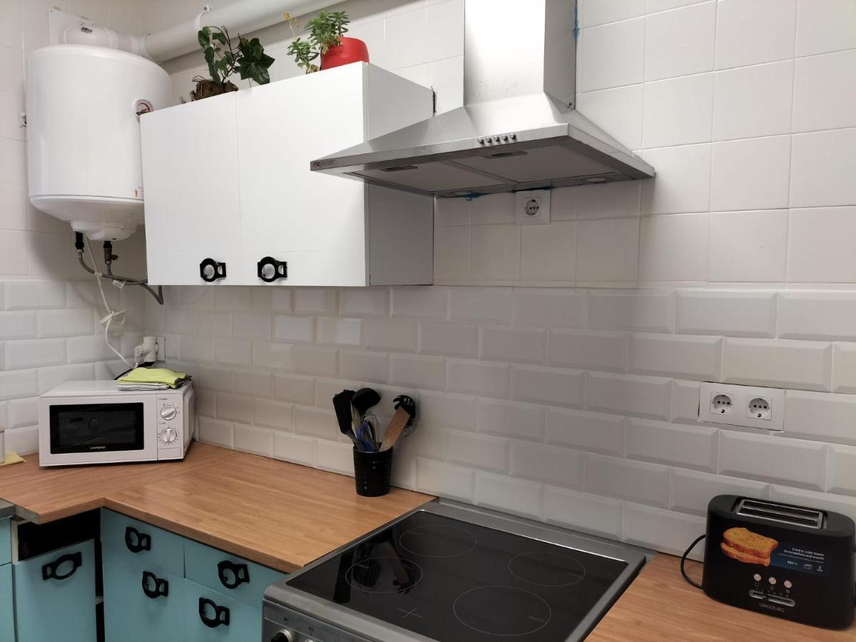 Appartamento Piso completo Ciudad Lineal Madrid Esterno foto